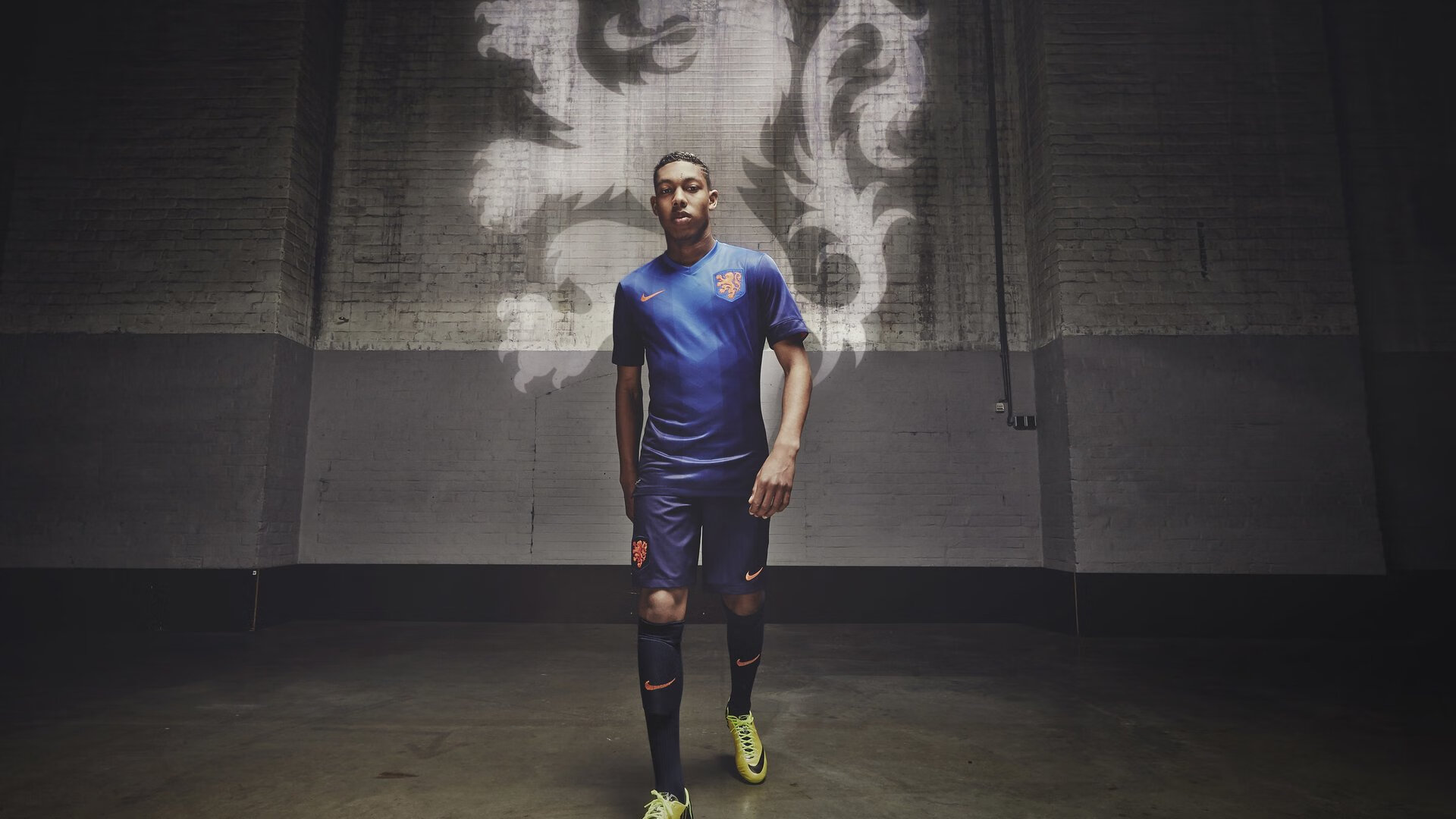 维拉的黑马成色：埃梅里能否复制欧联杯奇迹？，埃梅里几个欧联杯